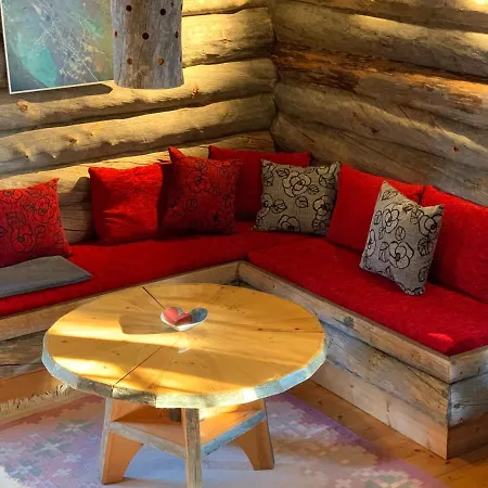 Holiday home Logwood
