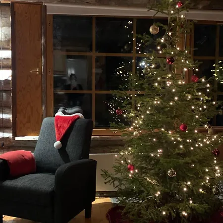 Holiday home Logwood *